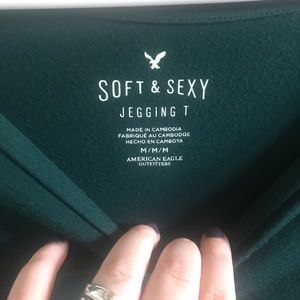 American Eagle Jegging T